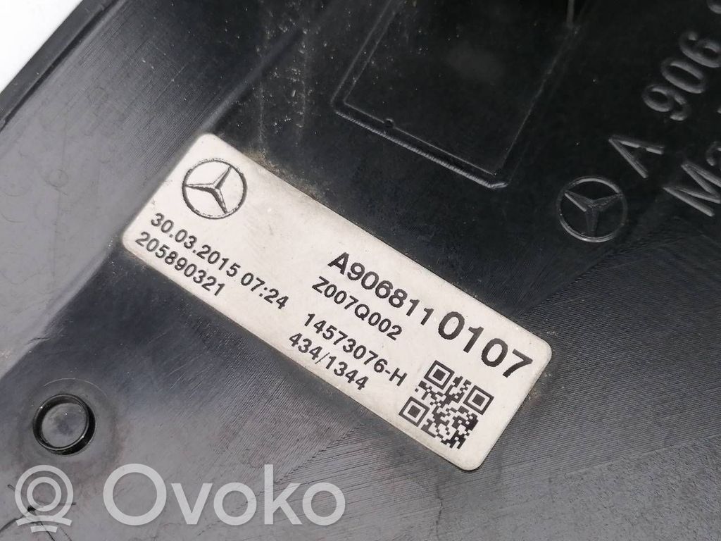 Sonstiges Karosserieteil   A9068110107