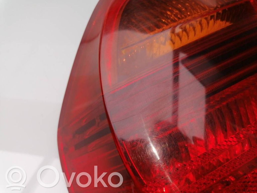Lámpara de faros/luces traseros   6937457