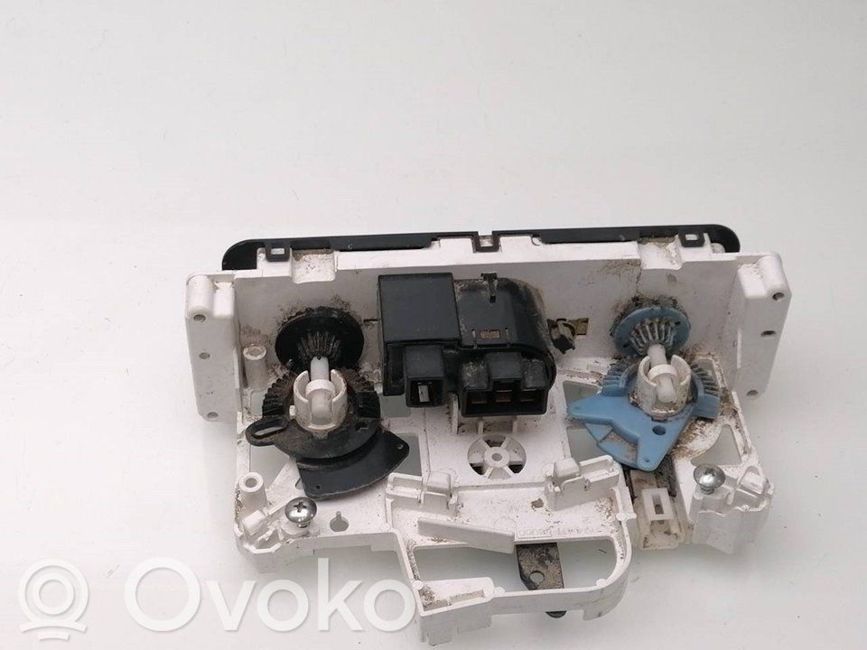 Suzuki Jimny Panel klimatyzacji 