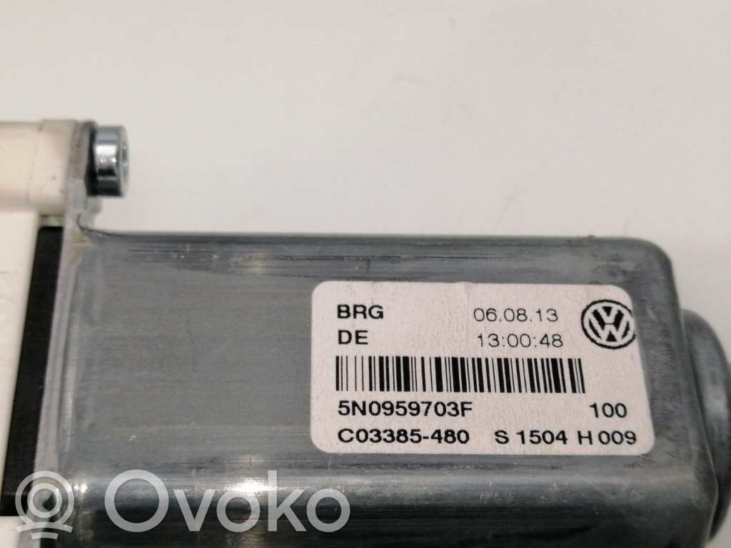 Volkswagen Tiguan Motor macara geam ușă spate 