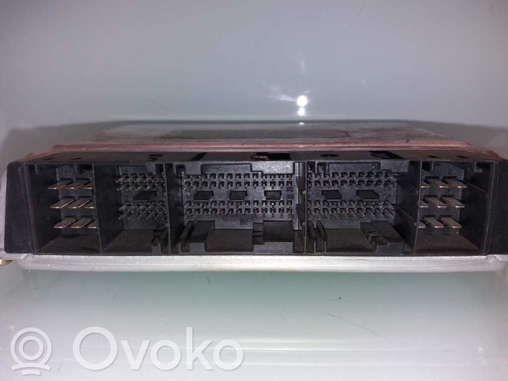 Unidad de control/módulo ECU del motor   237107F469,1039S00155,0281011040