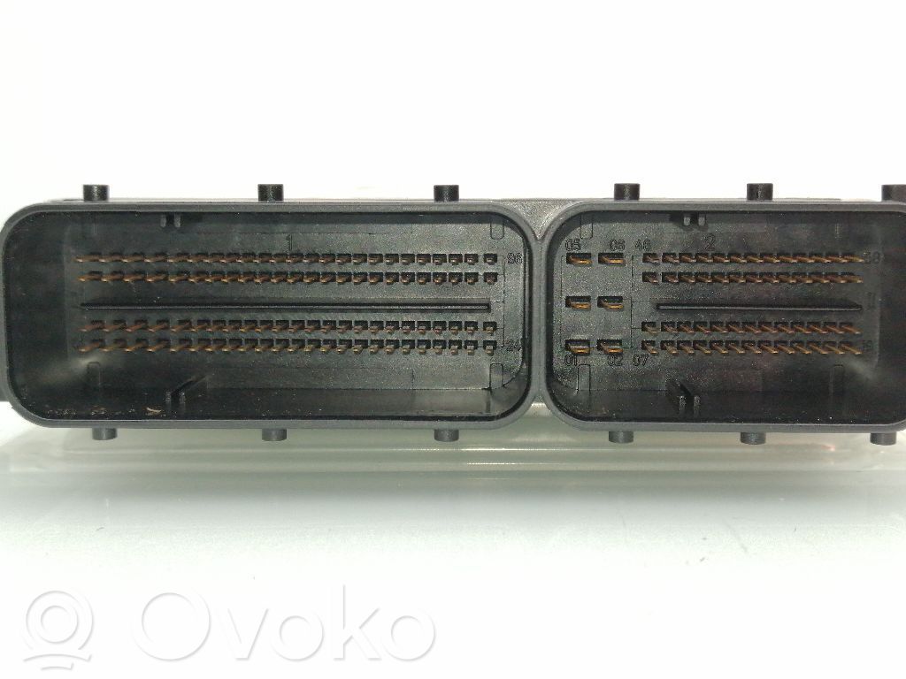 Unidad de control/módulo ECU del motor   13617808124,7801710,0281013252