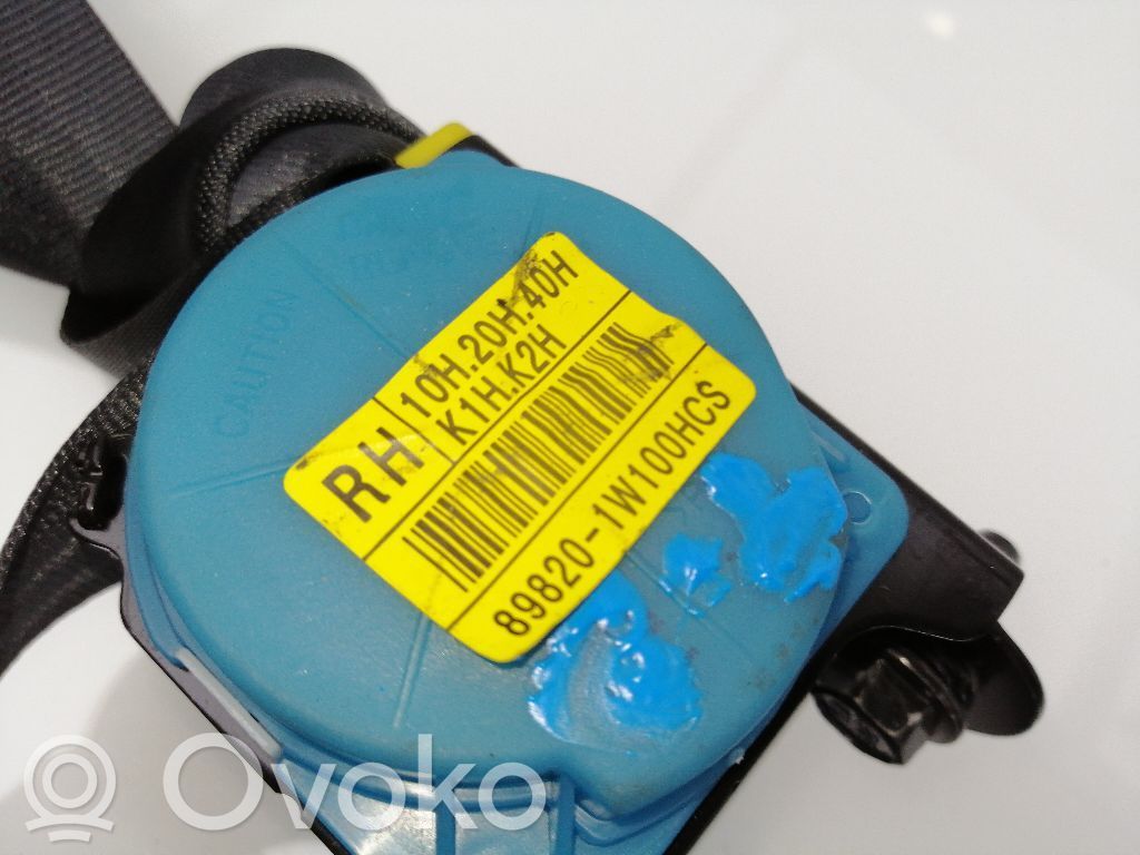 Takaistuimen turvavyö   898201W100HCS