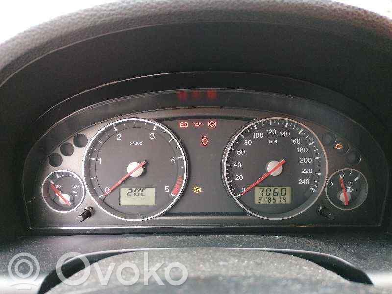 Tachimetro (quadro strumenti)   3S7T10849GC