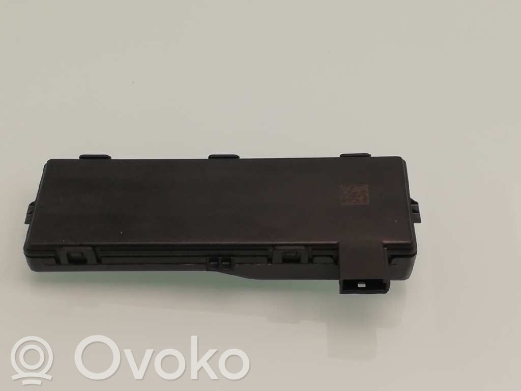 Opel Corsa E Central body control module 