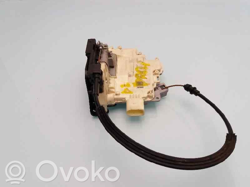 Volkswagen PASSAT B7 USA Etuoven lukko 