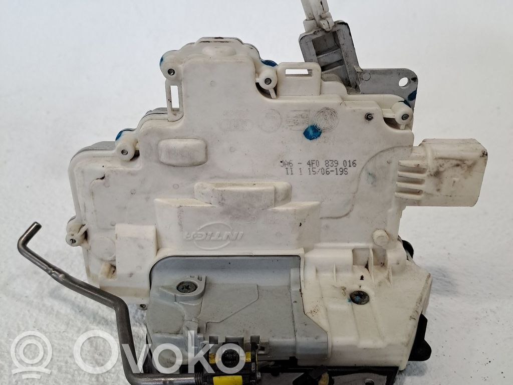 Audi A3 S3 8P Încuietoare ușă spate 