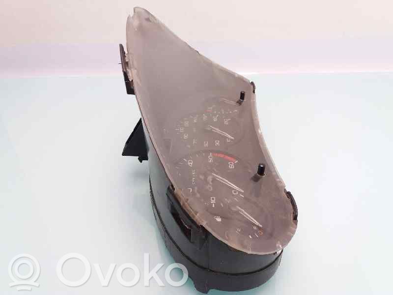 Nopeusmittari (mittaristo)   WJ1L0133