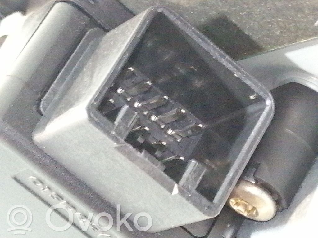 Techo solar para auto   91205EB203
