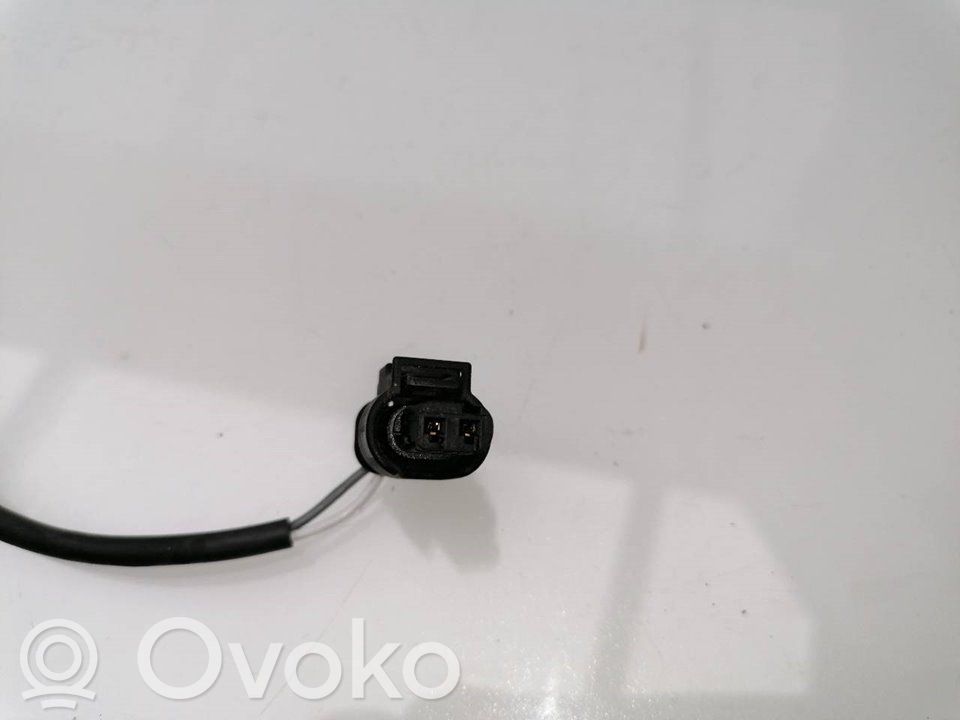 Sensor   A0051534028,0521B97400086,0521B97400086