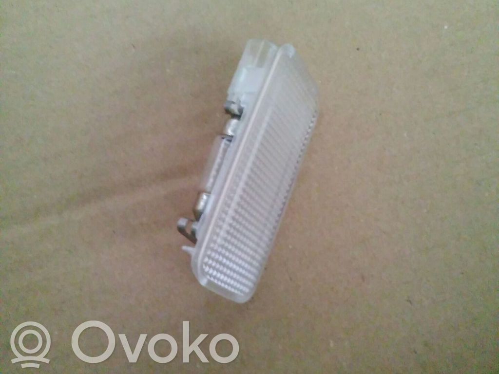 Toyota Yaris Consola de luz del techo 
