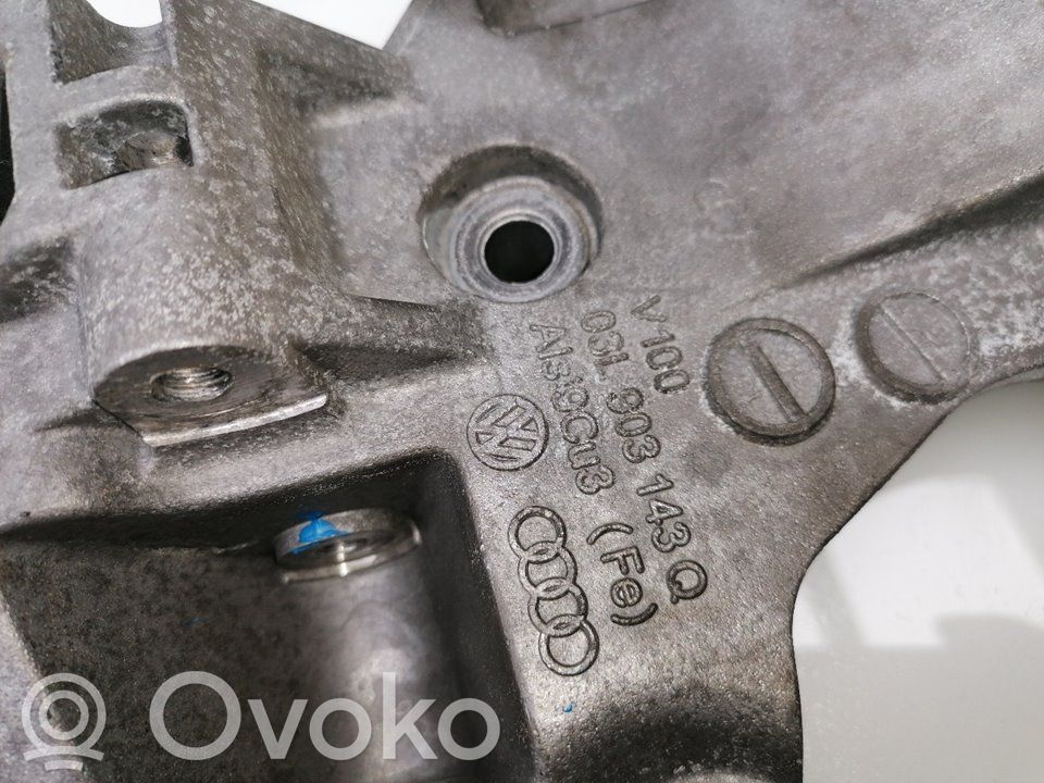 Audi Q3 8U Supporto del generatore/alternatore