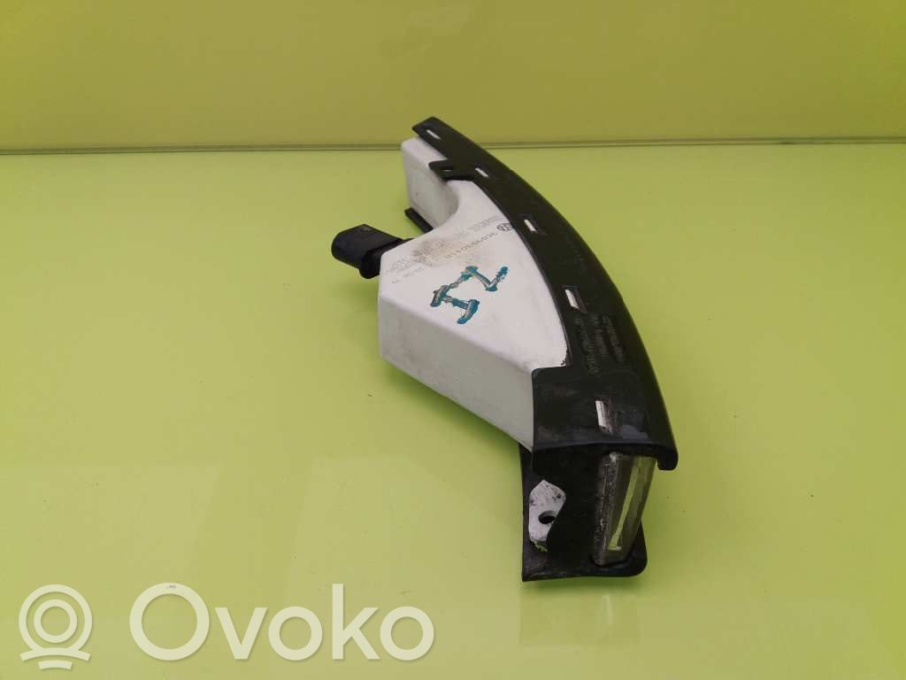 Volkswagen PASSAT B7 USA Faro diurno con luce led