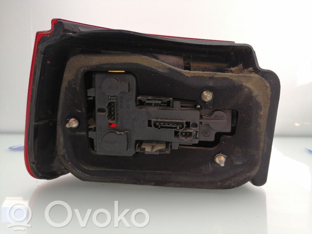 Lámpara de faros/luces traseros   6K6945258C