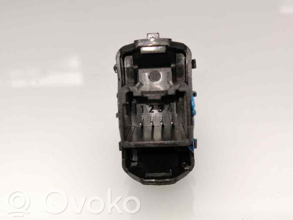 Ford Fiesta Interruttore di controllo dell’alzacristalli elettrico