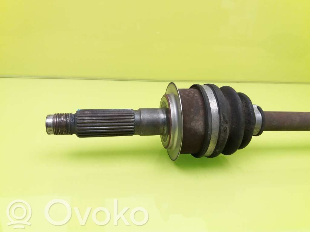 Eje propulsor/eje de transmisión trasero   28421FG010
