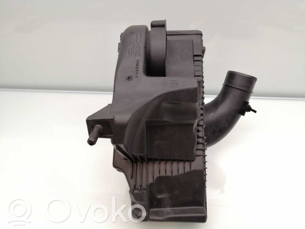 Air filter box   8200366976,H8200366696