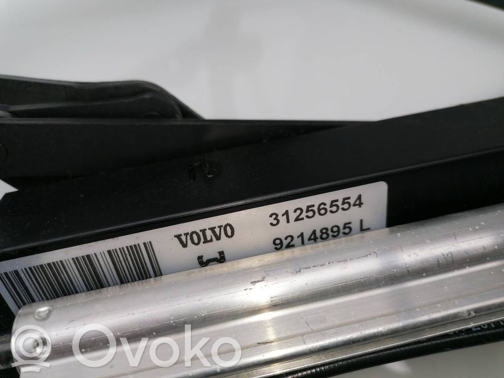 Volvo C70 Tool set 