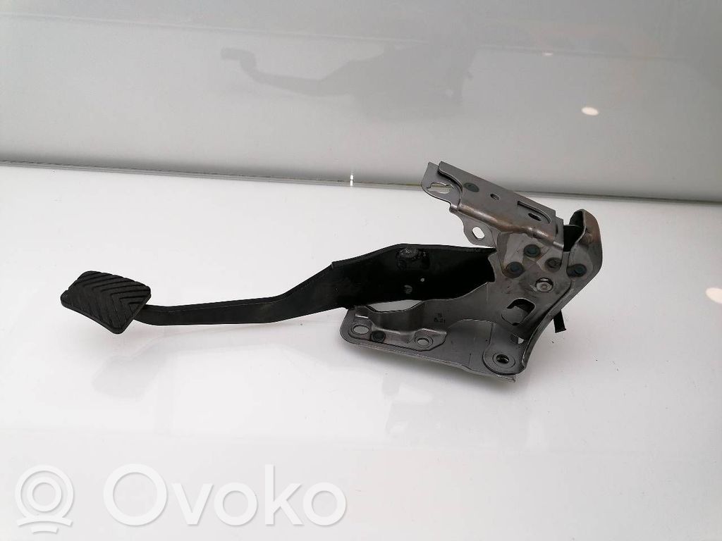 Pedal de freno   4620A160