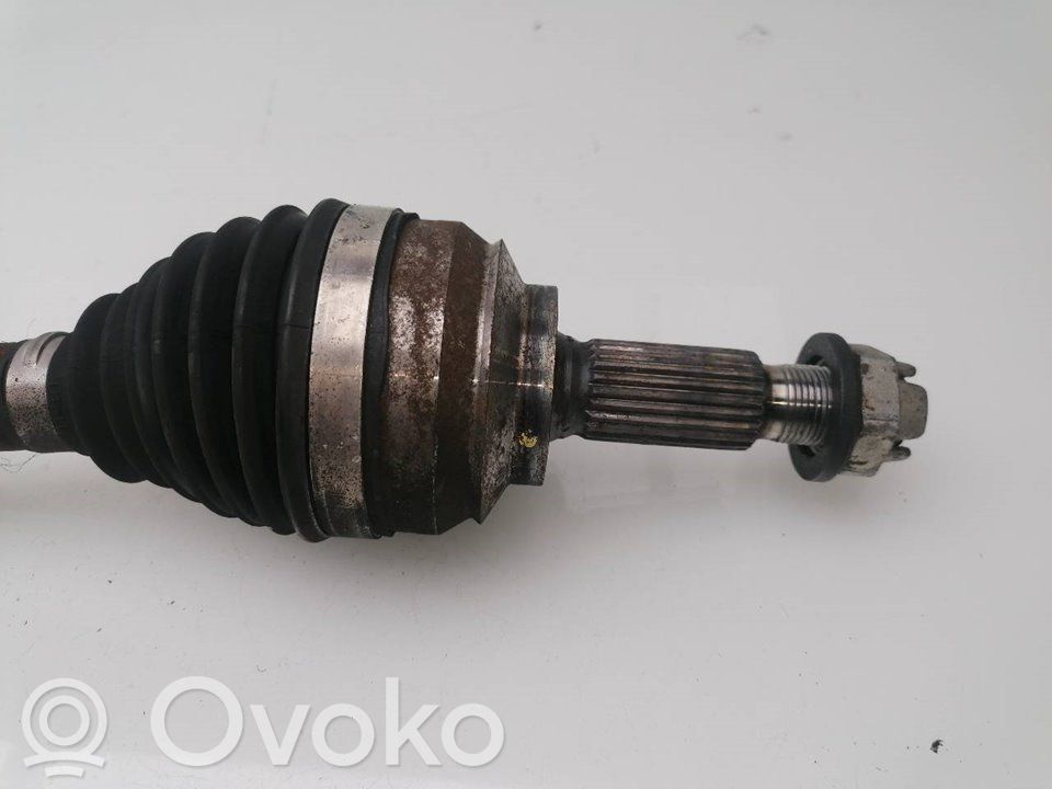Eje de transmisión delantero   391013297R