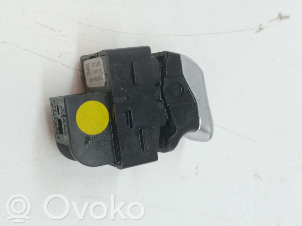 Audi A3 S3 8V Interruttore di controllo dell’alzacristalli elettrico
