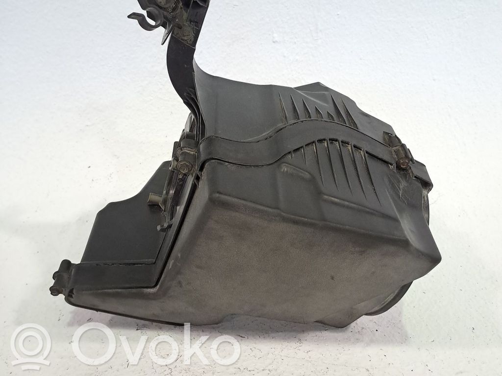 Ford Focus Air filter 