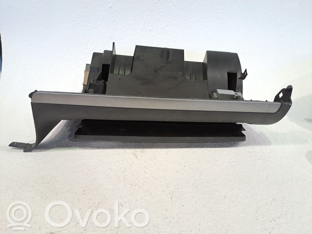 Volkswagen Golf V Guantera 