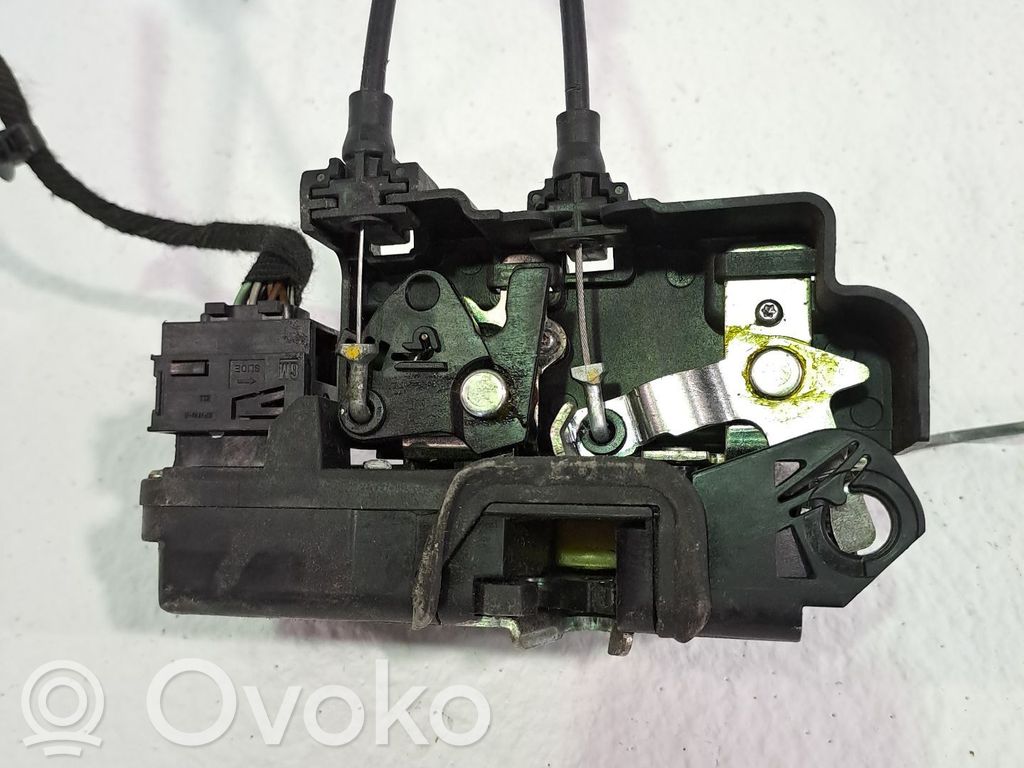 Chevrolet Captiva Încuietoare ușă spate
