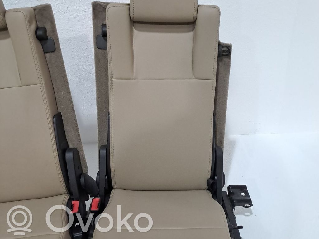 Asiento trasero   HTG500310,HTF500300