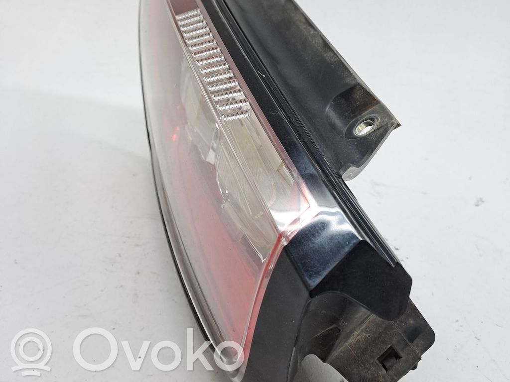 Lámpara de faros/luces traseros   51888059