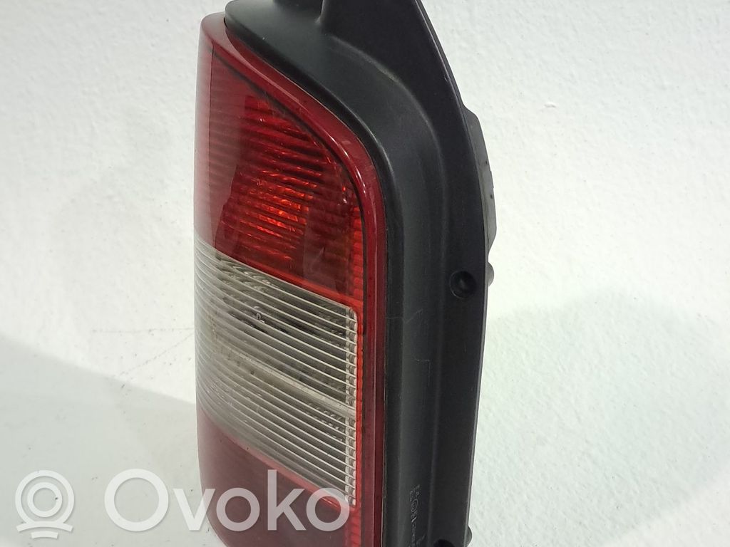 Volkswagen Transporter - Caravelle T6 Żarówka lampy tylnej