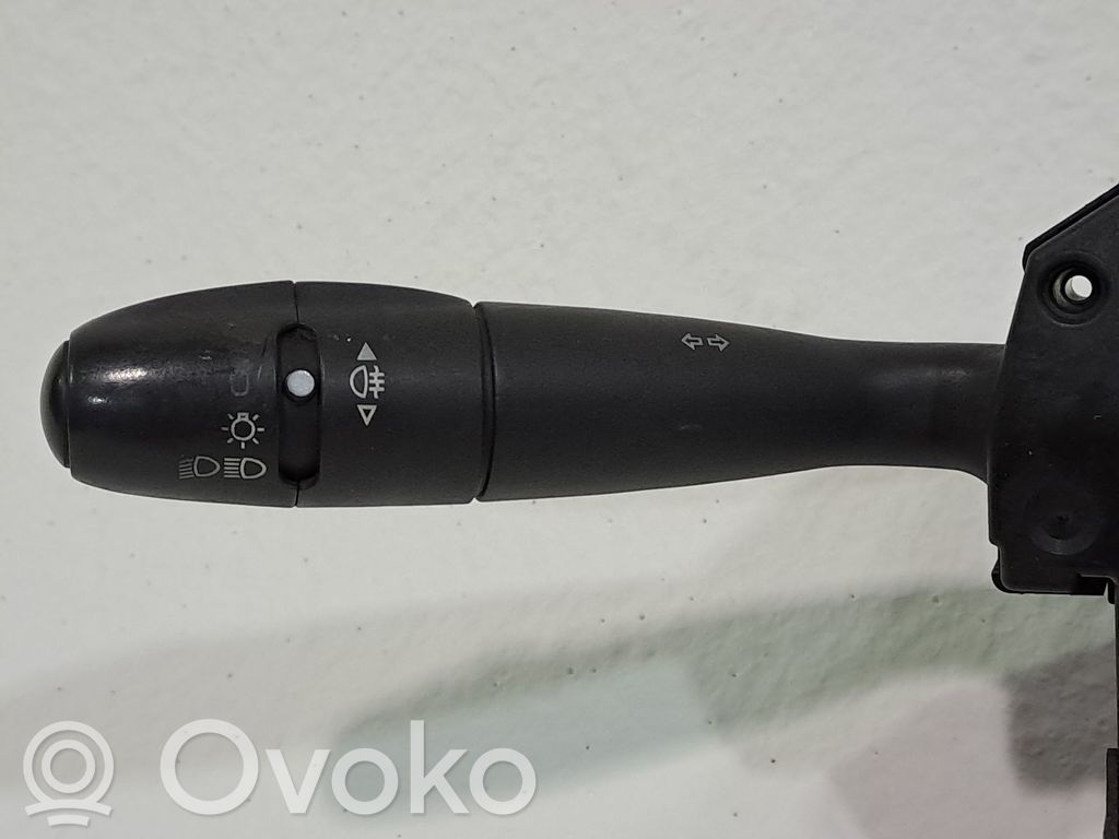 Manetka / Przełącznik kierunkowskazów   96660126XT,12277010