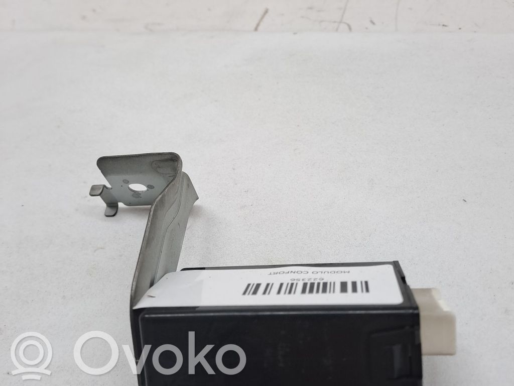 Unidad de control/módulo de carrocería central   EH64675DZ