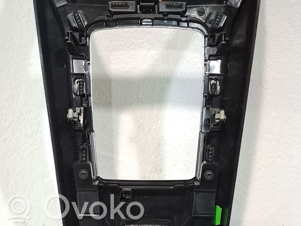 Moldura del panel   98088086XU