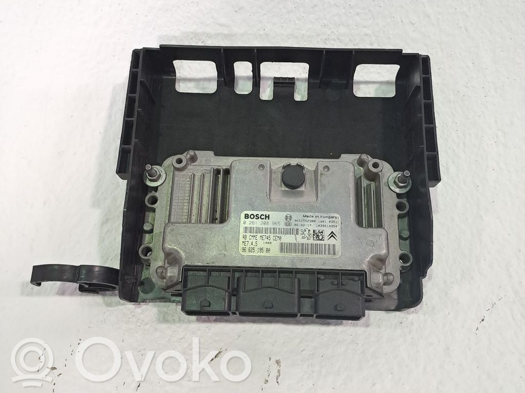 Peugeot 206 Centralina/modulo motore ECU 