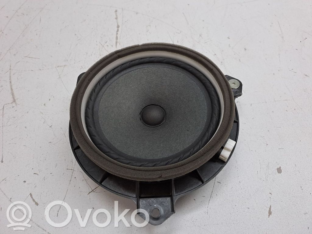 Toyota Urban Cruiser XP110 Altoparlante portiera anteriore