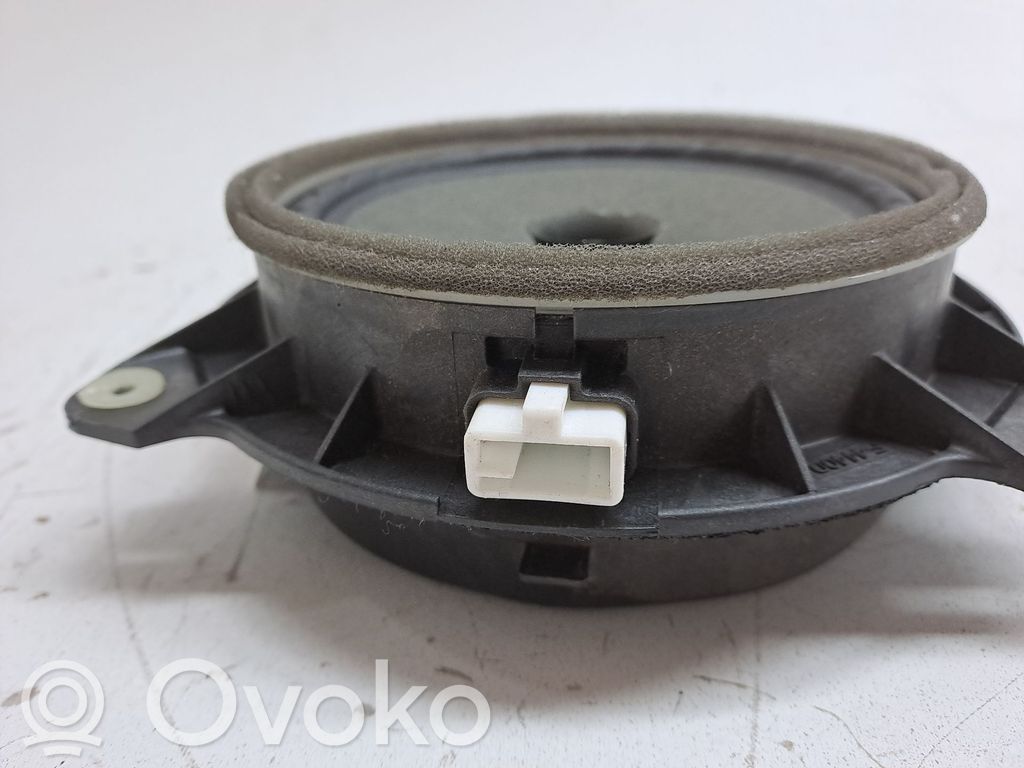 Toyota Urban Cruiser XP110 Altoparlante portiera anteriore