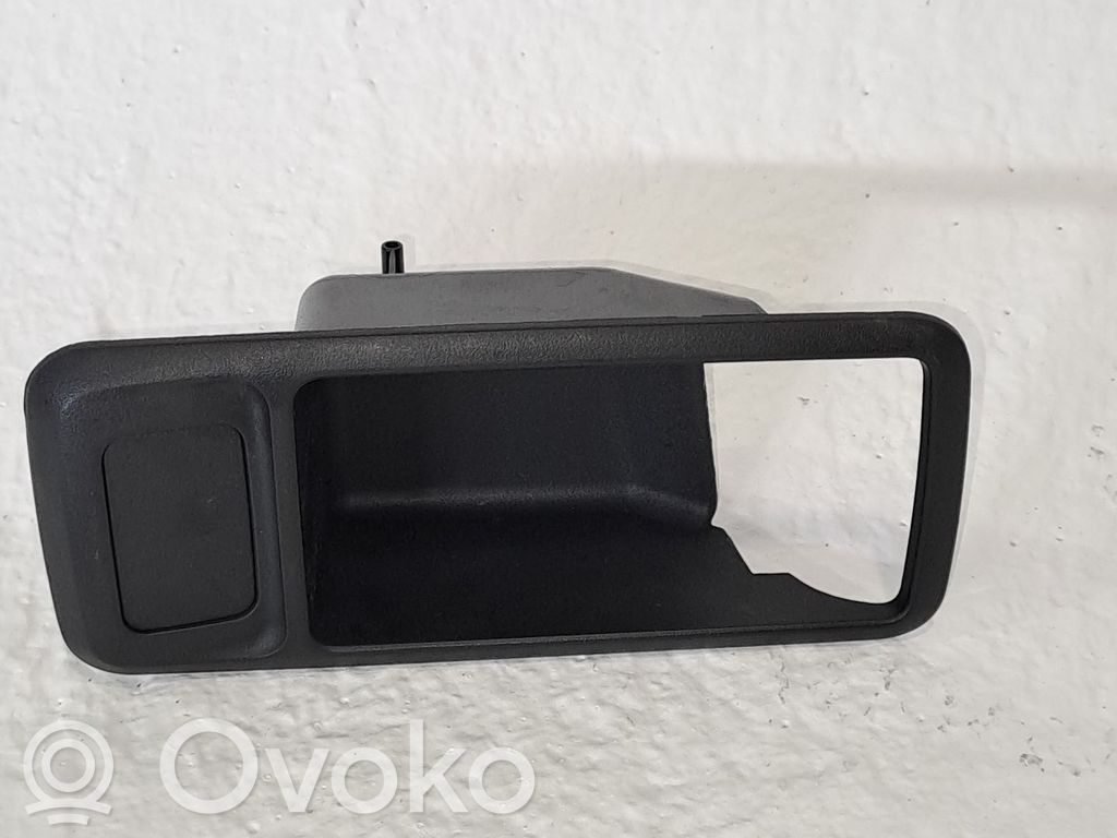 Moldura del panel   1576041,3M51226A36AF3YYW,3M51226A36