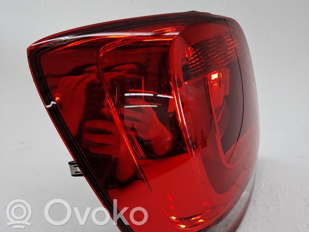 Takavalon polttimo   6R0945095AH,945095AH