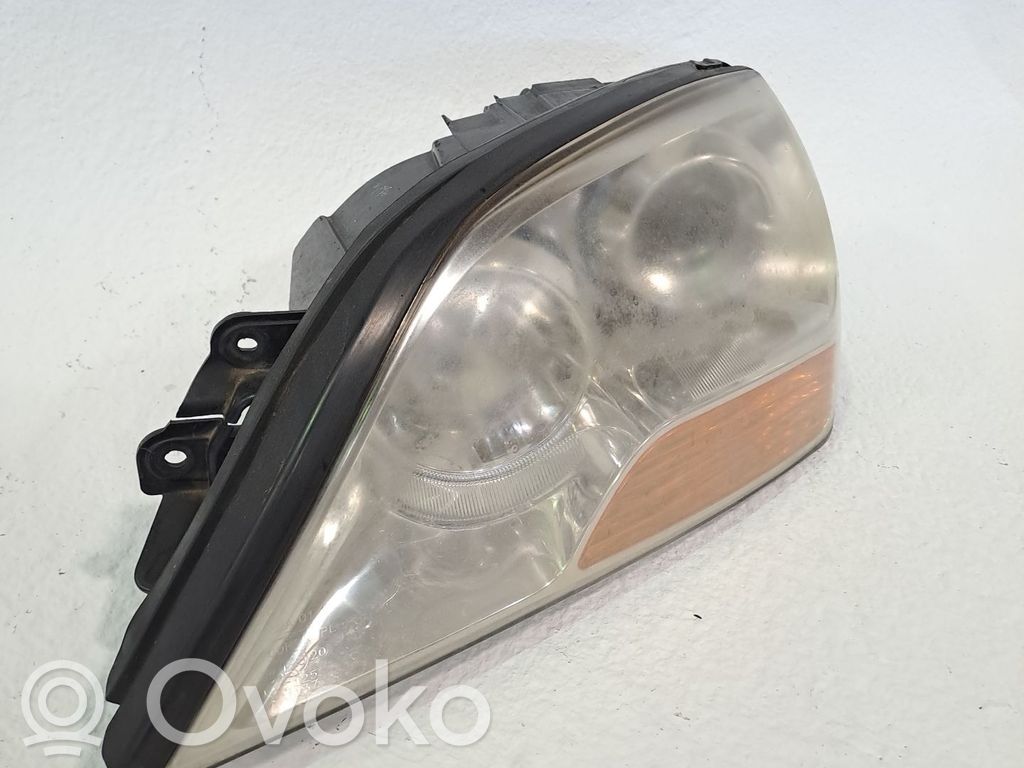 KIA Sorento Headlight/headlamp 