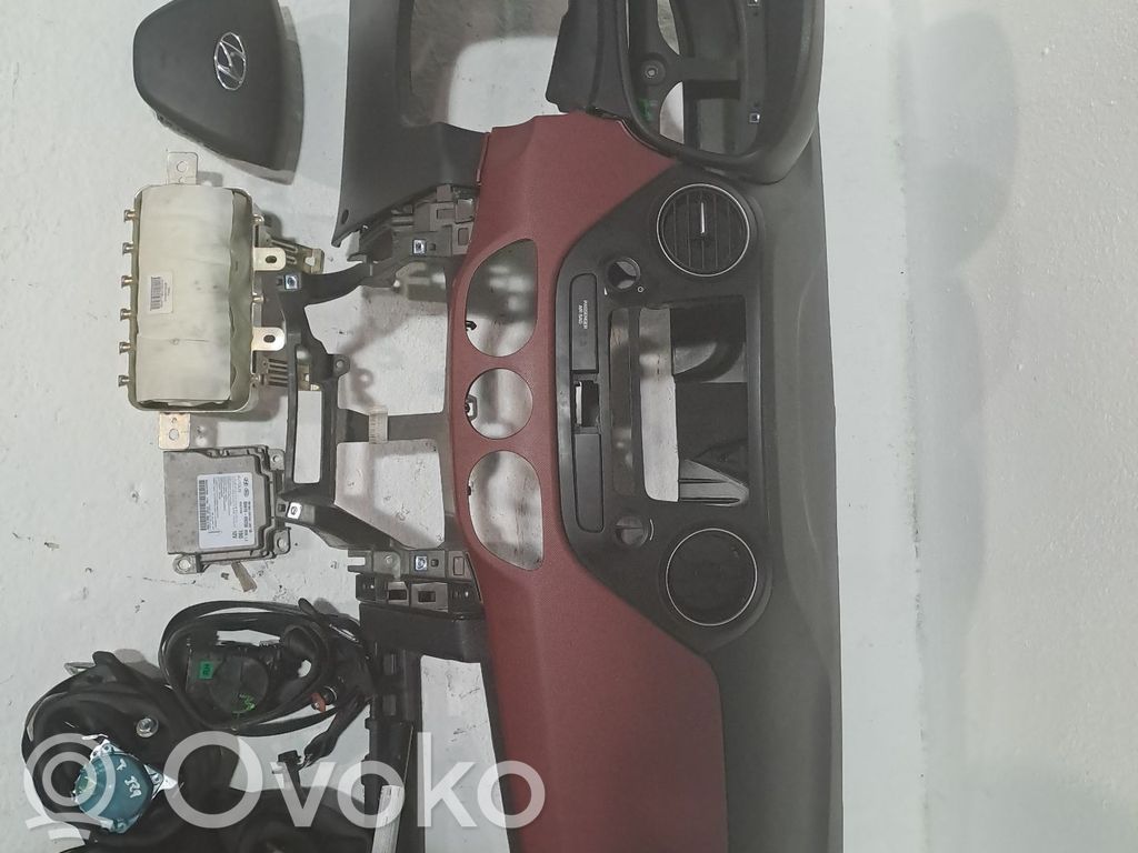 Kit siège   84710B9100PYN,56900B4100PYN,84530B4000