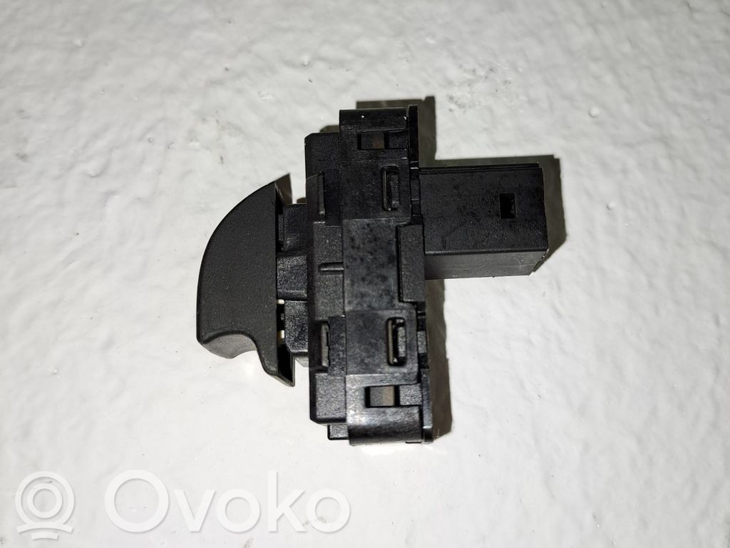 Interruptor del elevalunas eléctrico   649030