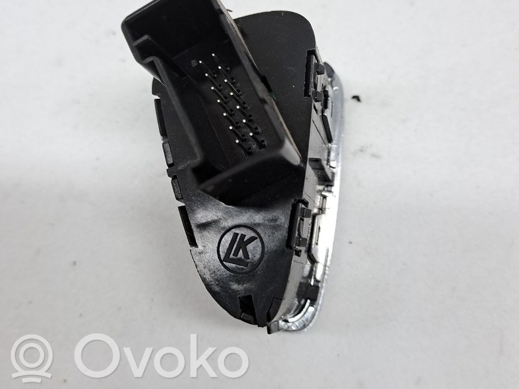 Opel Corsa E Modulo di controllo del corpo centrale 