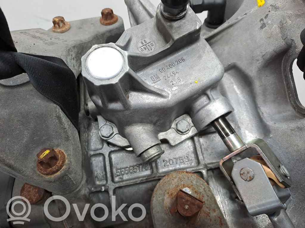 Opel Corsa D 5 Gang Schaltgetriebe 