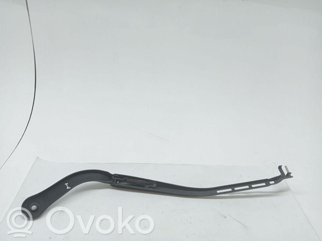Brazo del limpiaparabrisas delantero   61619449914