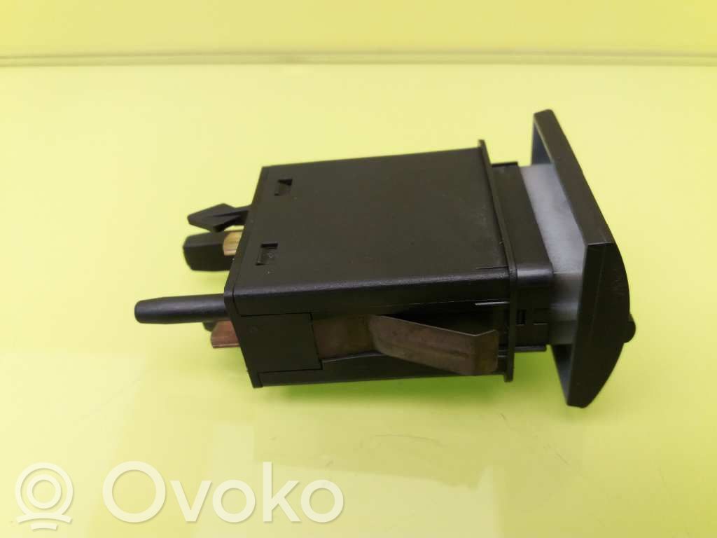 Seat Toledo I (1L) Autres commutateurs / boutons / leviers 