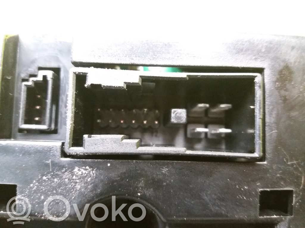 Panel klimatyzacji   2118300190,A2118300190,A2118301854