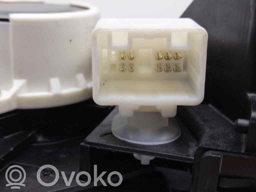 Toyota Auris 150 Drążek zmiany biegów 