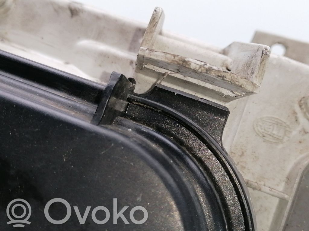 Mercedes-Benz Sprinter W901 W902 W903 W904 Faro/fanale