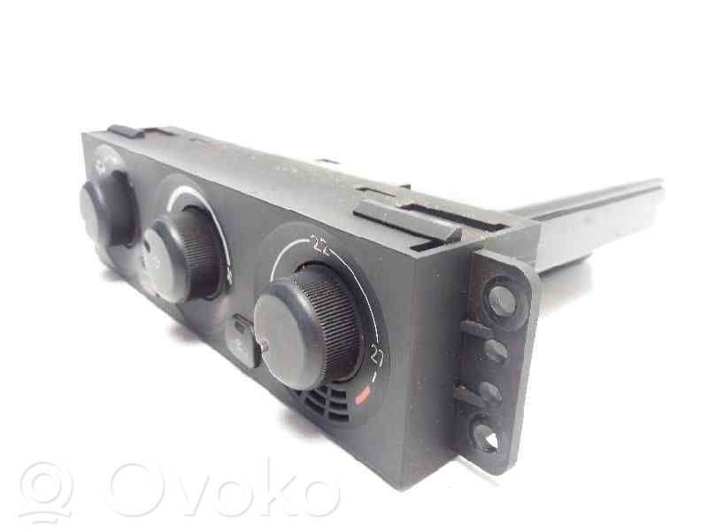 Mitsubishi Montero Climate control unit 